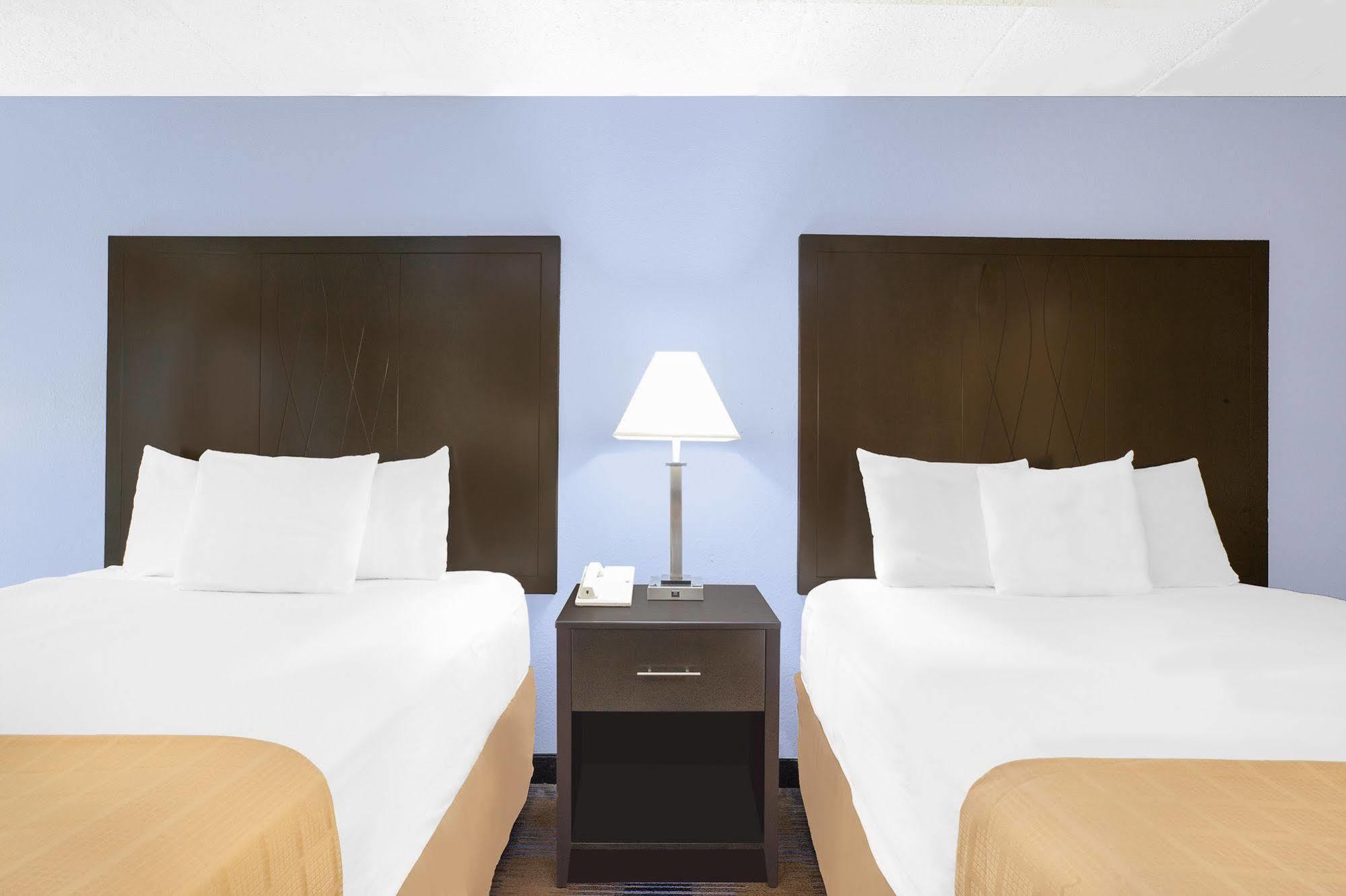 Days Inn By Wyndham Wilkes Barre Extérieur photo